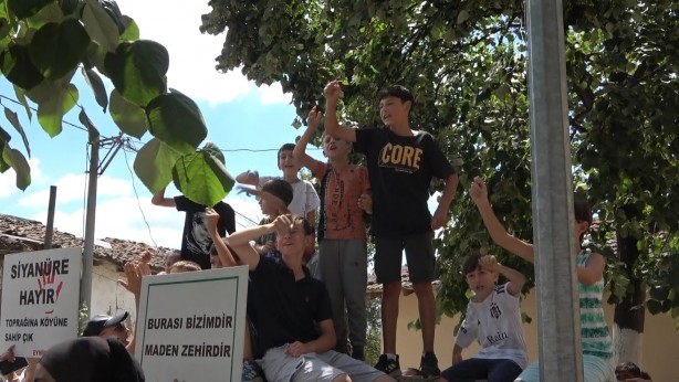 Foto - Bu kafayla yer altı kaynaklarımız yer altında kalır! Dünya dört koldan çıkarıyor bizimkiler eylemde