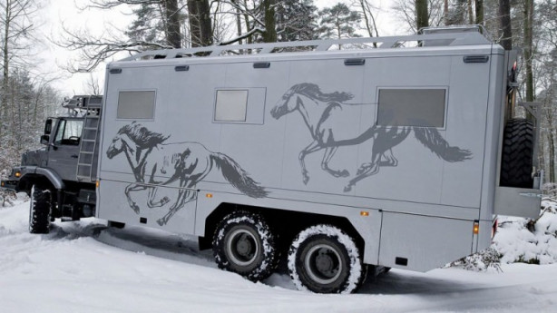 Foto - Bu karavanlar ağzınızı açık bırakacak!