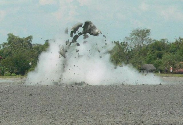 Foto - Bu kareler çekildikten 1 saniye sonra...
