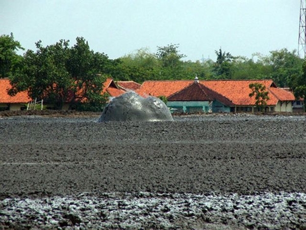 Foto - Bu kareler çekildikten 1 saniye sonra...