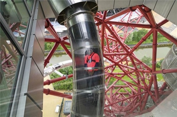 Foto - Bu kaydırak tam tamına 178 metre!