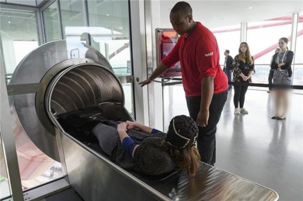 Foto - Bu kaydırak tam tamına 178 metre!