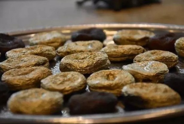 Foto - Bu kayısının kilo 10 bin lira! Resmen altınla yarışıyor