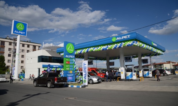 Foto - Bu kez akaryakıt devi Alpet satılıyor! İşte yeni sahipleri
