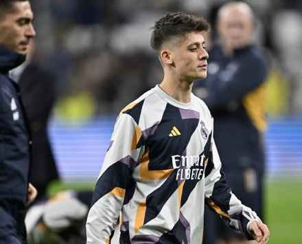 Foto - Bu kez Ancelotti kıyameti kopartacak! Arda Güler'in ismini silmek için bakın ne yapıyorlar! 