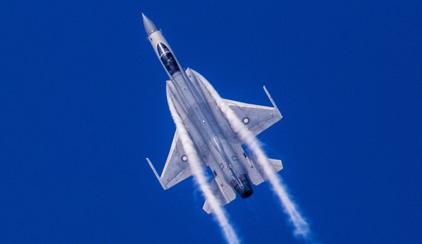 Bu kez ses Hindistan'dan geldi! Böyle duyurdular: Türkiye Eurofighter alamazsa bu savaş uçağını alacak