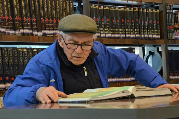 Foto - Bu koku ona iyi geliyor! Emekli öğretmeni ayakta tutan alışkanlık 