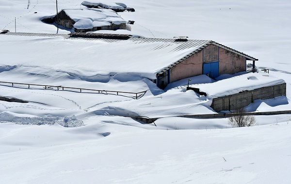 Foto - Bu köy baharı bekliyor