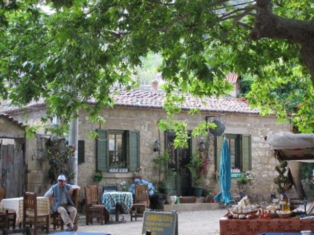 Foto - Bu köyde evlerin fiyatı dudak uçuklatıyor!