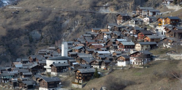 Foto - Bu köye yerleşene bir çuval dolusu para verilecek! Taşınan zengin olacak