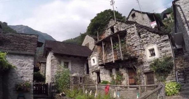 Foto - Bu köye yerleşene bir çuval dolusu para verilecek! Taşınan zengin olacak