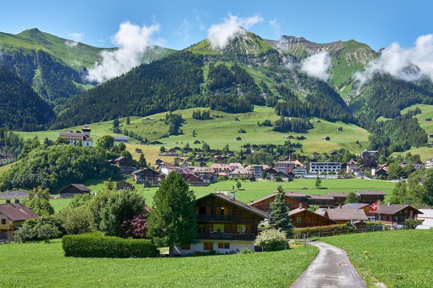 Foto - Bu köye yerleşene bir çuval dolusu para verilecek! Taşınan zengin olacak