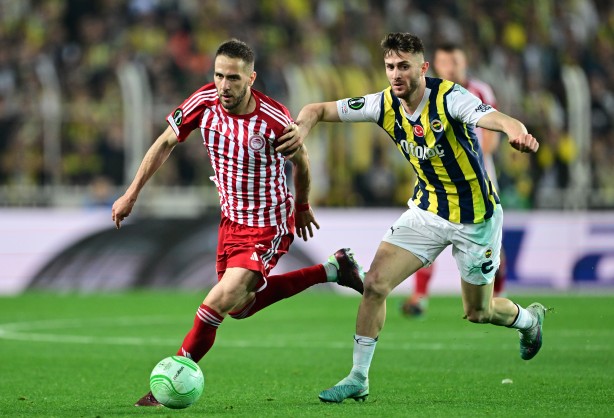 Foto - Bu kritik kararı neden vermedin İsmail Hocam! Şaka mı bu? İsmail Kartal'dan taraftarı kızdıran hata…