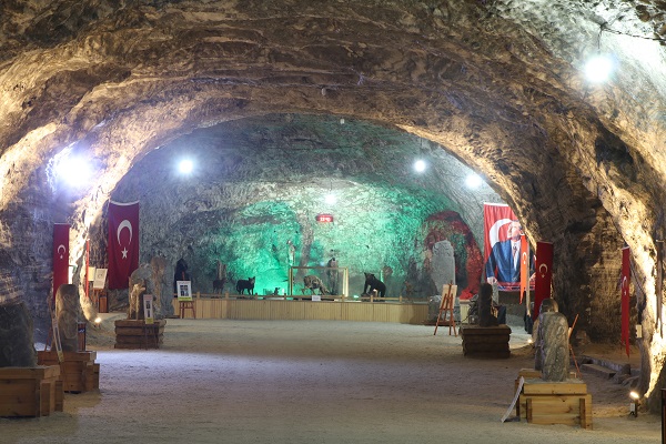 Foto - Bu mağara Hititlerden kaldı! 