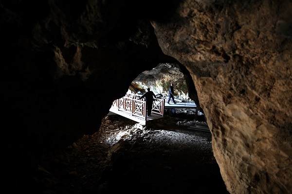 Foto - Bu mağaranın içinde nehir var! 