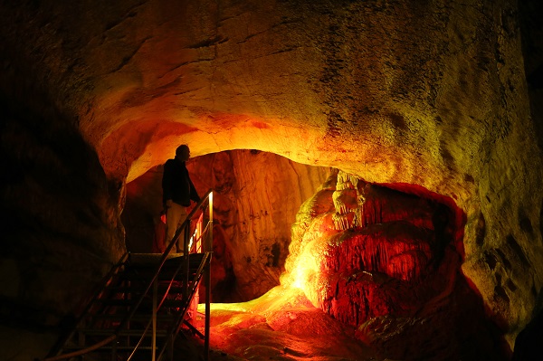 Foto - Bu mağaranın içinde nehir var! 