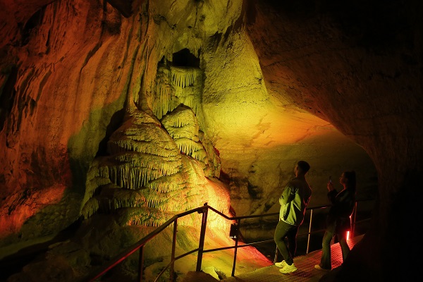 Foto - Bu mağaranın içinde nehir var! 