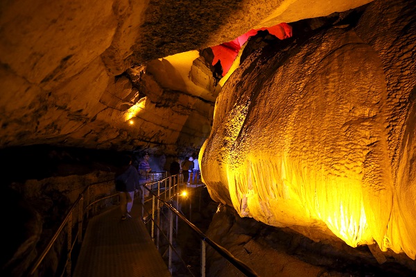 Foto - Bu mağaranın içinde nehir var! 