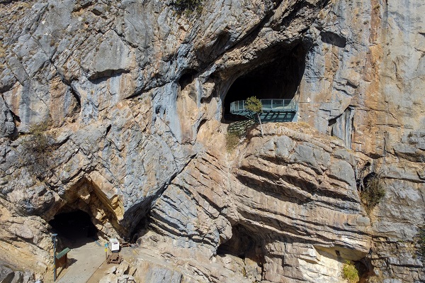 Foto - Bu mağaranın içinde nehir var! 