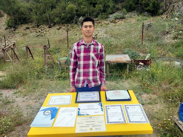 Foto - Bu makinenin yapmadığı yok! İmkansızlıklar mucit yaptı