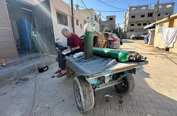 Foto - Bu manzara yürekleri yaktı! Eşek arabasıyla hastaneye oksijen tüpü arandı