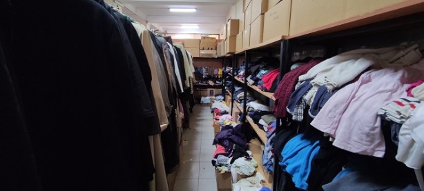 Foto - Bu marketten ne alırsan bedava!