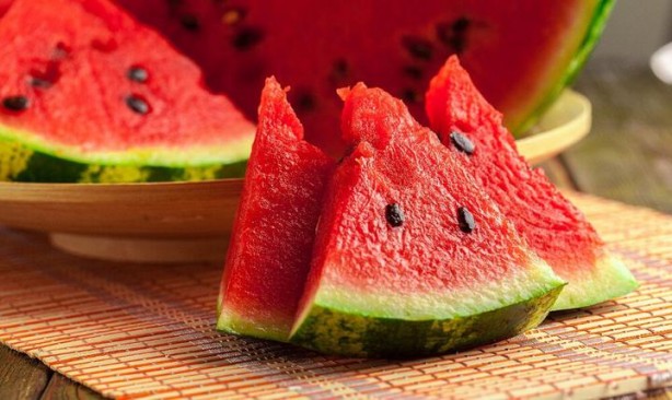 Foto - Bu meyve, hem kilo hem selülitleri yok ediyor! Dolabınızda olması gereken 8 meyve hazine! Duyan harekete geçti!