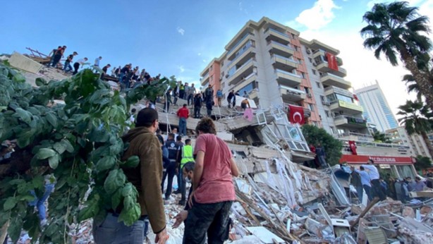 Foto - Bu milletten dünyada başka bir yerde yok! Gönderilen battaniyeyi İzmir'e gönderdi