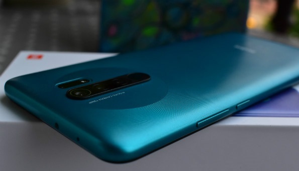 Foto - Bu modellerde artık yok! Xiaomi telefon kullananlara kötü haber