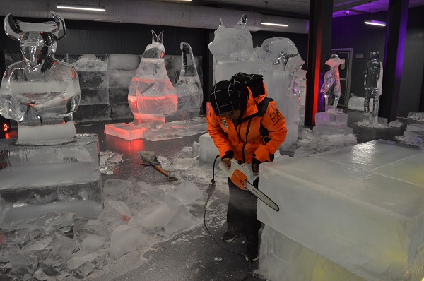 Foto - Bu müzeye giren donuyor! 