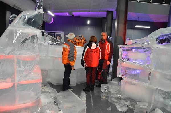 Foto - Bu müzeye giren donuyor! 