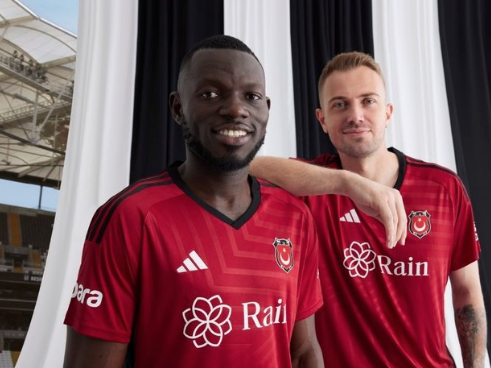 Foto - Bu nasıl bir rezillik! Dünya bu habere güldükçe güler... Duyanlar kulaklarına inanamadı...