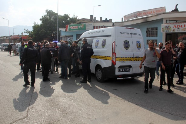 Foto - Erzincan Adliyesindeki mahkeme sonrası dehşet anları