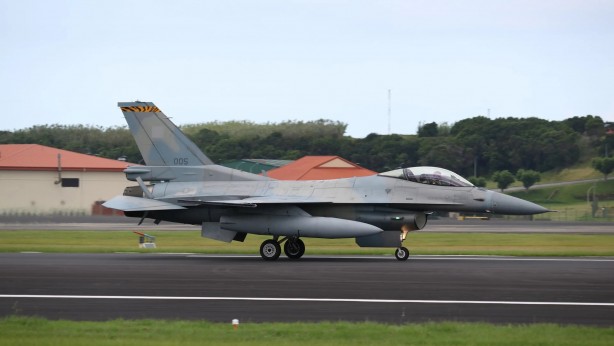 Foto - Bu nasıl iş böyle? Türkiye'yi vurmaları için geliştirilmiş 20 savaş uçağı gönderdiler, 66 tanesi de yolda
