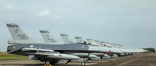 Foto - Bu nasıl iş böyle? Türkiye'yi vurmaları için geliştirilmiş 20 savaş uçağı gönderdiler, 66 tanesi de yolda