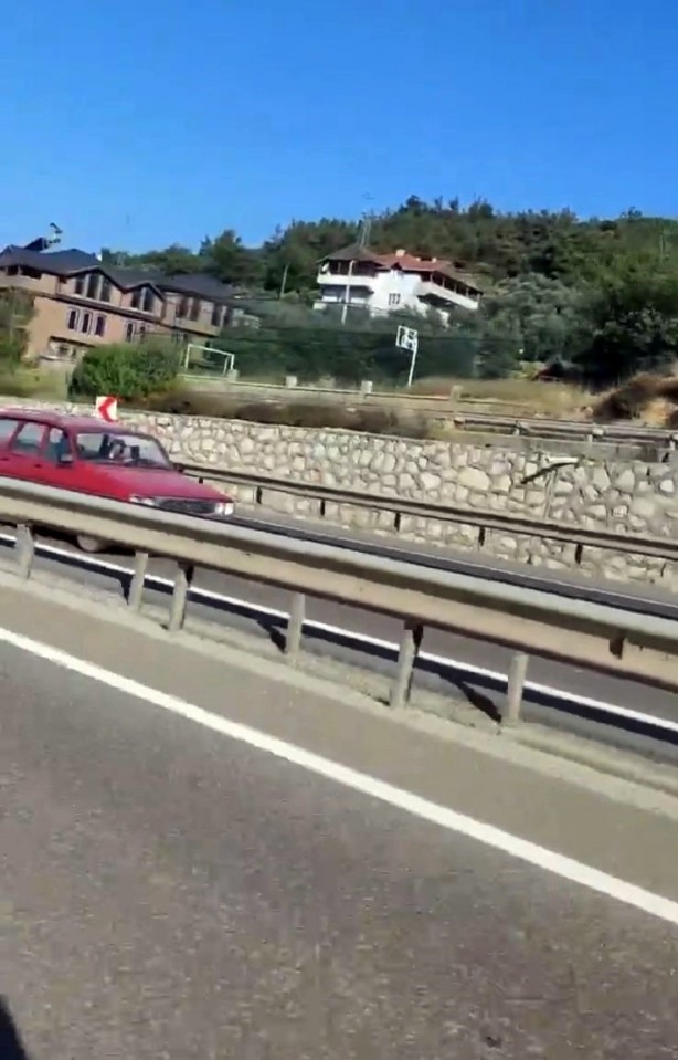 Foto - "Bu adam kafayı yemiş" Ters gittiği şeritte kazaya neden oldu