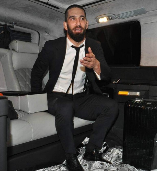 Foto - Bu nasıl para böyle! Arda Turan "kraliyet arabası" aldı