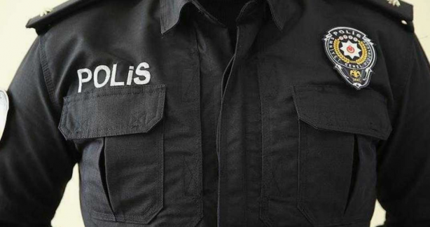 Bu nasıl polis! Erdoğan’ın kimliğiyle... 