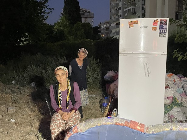 Foto - Bu nasıl vicdansızlık! ‘Size ev tuttum’ yalanıyla kiracısını sokağa attı
