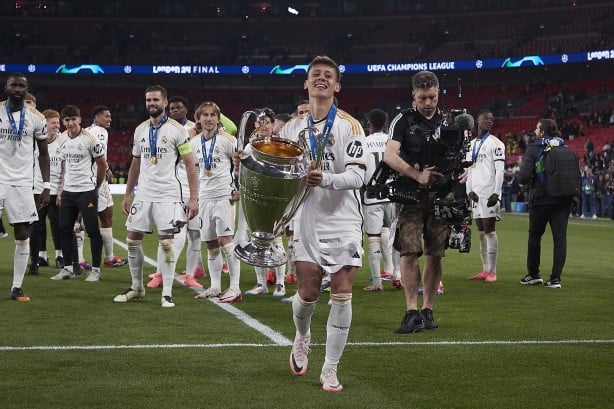 Foto - Bu neyin kafası böyle Ancelotti efendi! 88'e kendisini fokusladı hep... Ağır eleştiriler yapıldı bile!