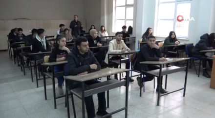 Foto - Bu okul para basıyor! Yıllık kazancı dudak uçuklattı
