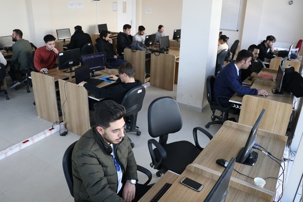 Foto - Bu okuldan mezun olan işsiz kalmıyor