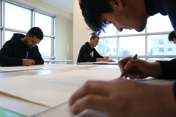 Bu okuldan mezun olan işsiz kalmıyor