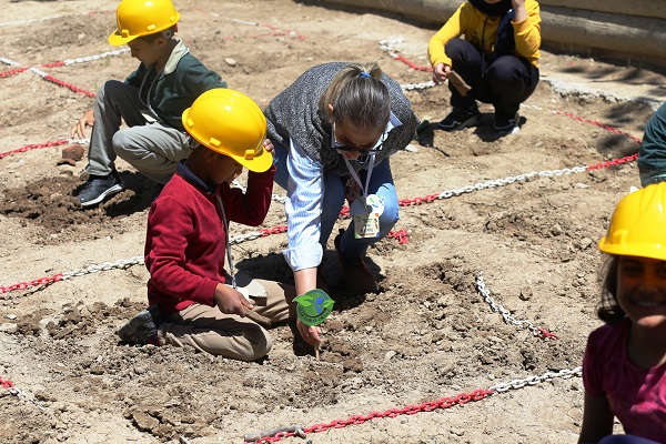 Foto - Bu okulun duvarları yok