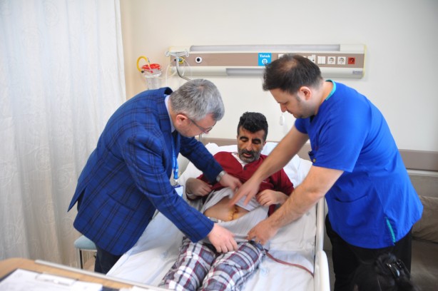 Foto - Bu olay Türkiye'de yaşandı dünya konuşuyor! Karnından çıkanlar şoke etti