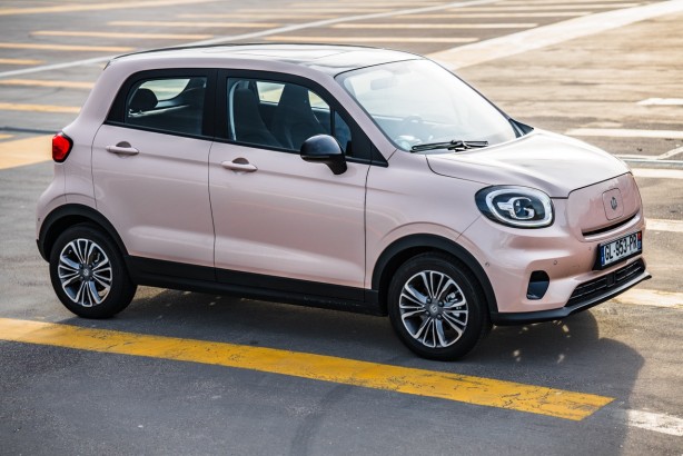 Foto - Bu otomobile sahip olmak için son 8 gün! Üstelik elektrikli! Segmentinin en uzun menziline sahip! Araçta yok yok!