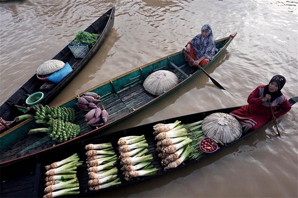 Foto - Bu pazar bildikleriniz gibi değil!