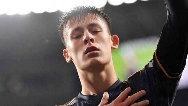 Foto - Bu resmen çılgınlık olmalı! Sen ne yaptın böyle Arda Güler 