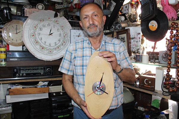 Foto - Bu saatlerden başka yerde yok! 