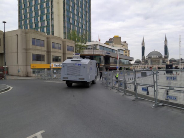 Foto - Bu sabah İstanbul! Sadece onlar geçebiliyor